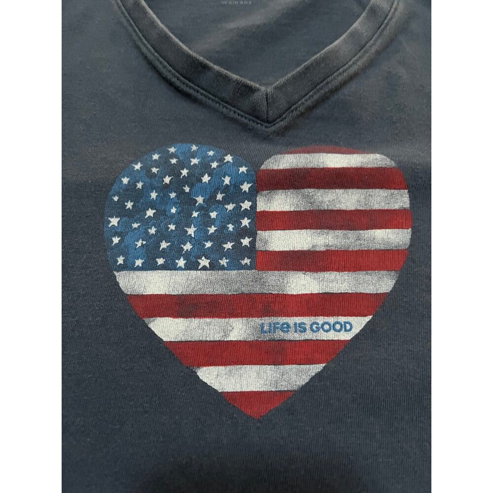 Life is Good T Shirt Bundle Summer Patriotic Size Large V Neck Cotton